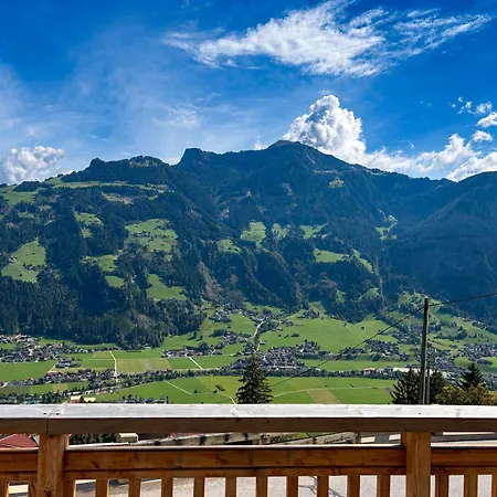 Holiday home Purealps - 2br, 2 Baths, Mountain View